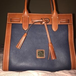 Dooney& Bourke purse